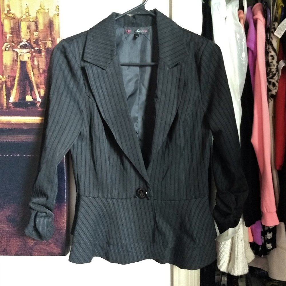 💕 Black Blazer Raw Cut Ruffles Jacket Textured